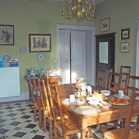 Gentilhommiere De Lurcy Le Bourg Bed & Breakfast Exterior photo